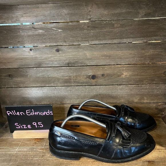 Mens Allen Edmonds Cody Black Tasseled Leather Slip On Shoes Loafers Size 9.5‎ E - Picture 1 of 6